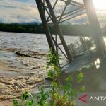Jembatan gantung di Aceh Barat rusak diterjang banjir