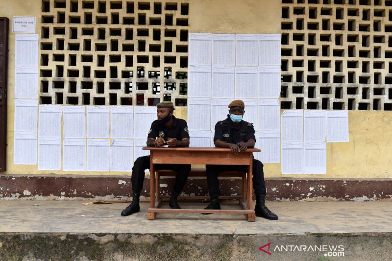 31 tewas dan 147 terluka akibat berdesak-desakan lamar calon tentara di Kongo