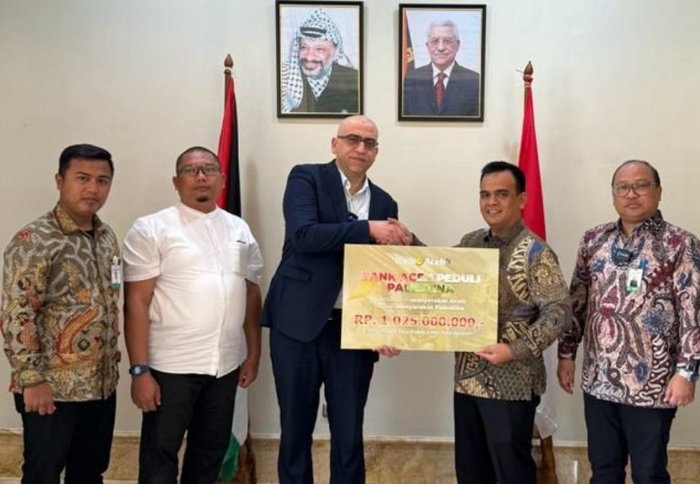 Bank Aceh Serahkan Donasi Untuk Palestina Rp  1,05 Milyar lebih