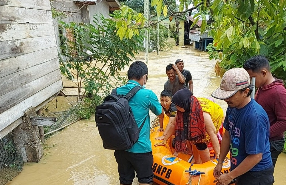 Lima kabupaten di Aceh banjir, ketinggian air capai dua meter