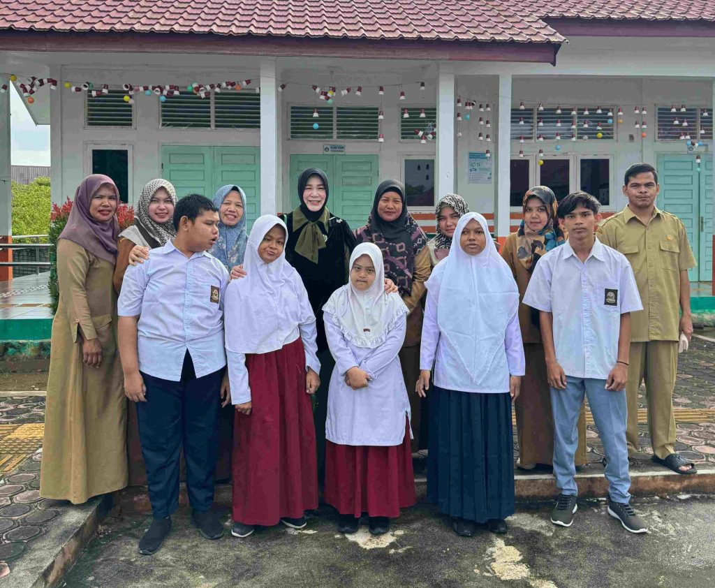 Anggota DPR RI Illiza serap aspirasi guru SLB Aceh Jaya