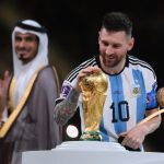 Kaos Mesi saat Argentina Juara Piala Dunia Qatar terjual Rp121 miliar