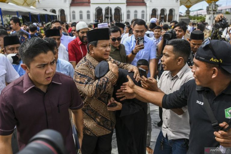 Di Aceh, Prabowo berkisah ayahnya rintis Fakultas Ekonomi USK