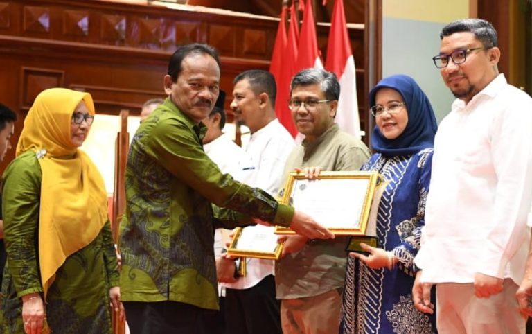 Inovasi Sinarberkat Distanbun raih penghargaan terbaik pertama dari Pemerintah Aceh