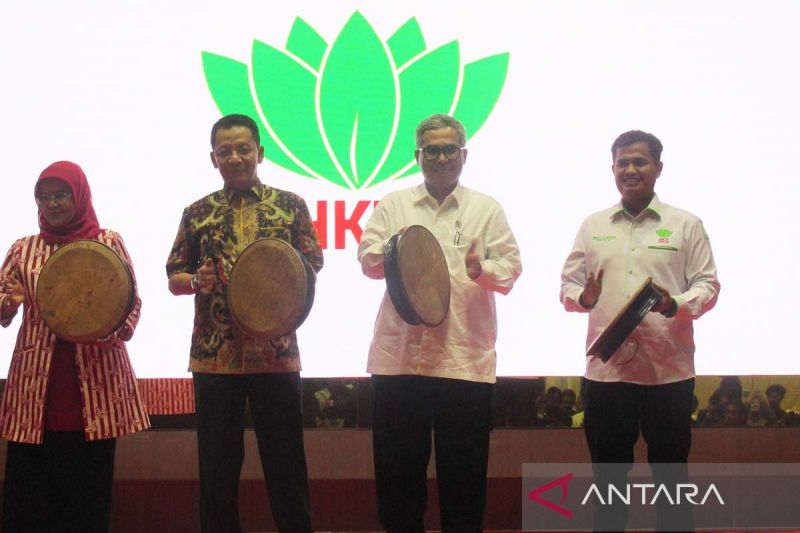 Dorong kemajuan pertanian di Aceh, Wamentan luncurkan program 1.000 kelompok petani milenial