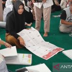 180 petugas lipat surat suara untuk Pileg dan Pilpres di Banda Aceh