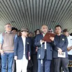 Ramai-ramai akademisi kritik istana