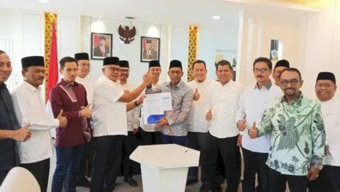 Polemik pengesahan APBA berakhir, Ketua DPR Aceh tandatangan hasil evaluasi Kemendagri