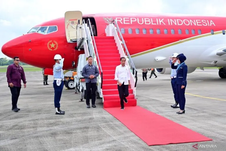 Dari Kaltim, Presiden Jokowi menuju Palembang buka Muktamar IMM 2024