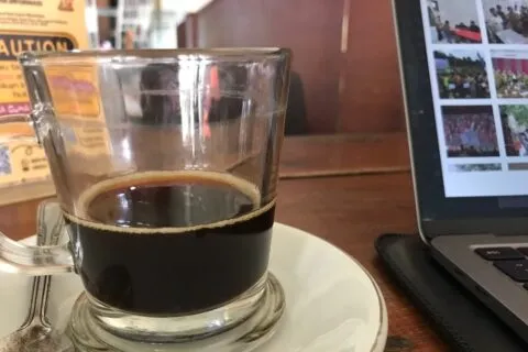 Minum kopi bisa perpanjang umur