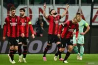 16 besar Liga Champions : AC Milan versus Slavia Praha 4-2