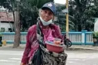 Roisah, seorang pengemis di Jawa Timur tinggalkan uang Rp200 juta saat meninggal 