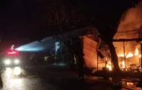 Ruko dan kios di Simeulue terbakar, dua warga alami luka 