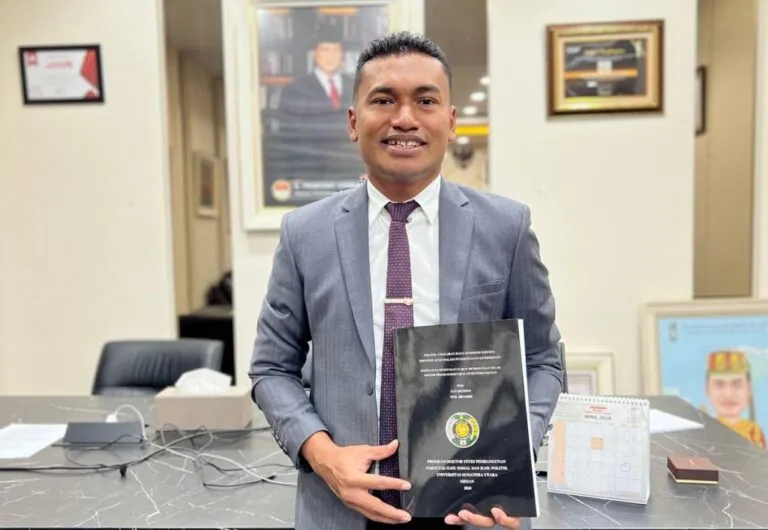 Ketua Umum PBSI Aceh raih gelar Doktor dari USU