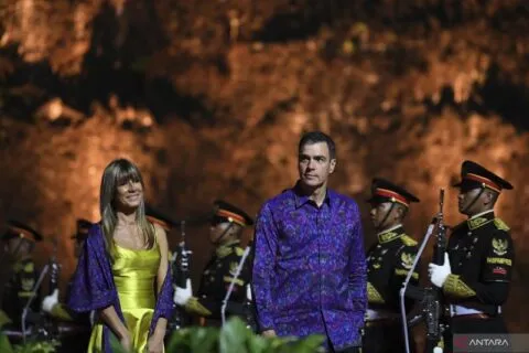 Istrinya diperiksa dugaan korupsi, PM Spanyol cuti dari jabatan