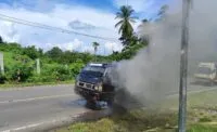 Mobil Pick up terbakar di Pasar Seulimuem Aceh Besar