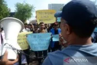Ratusan wartawan di Banda Aceh demo tolak RUU Penyiaran