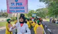 PKK Aceh Besar gelar parade dan bazar UMKM dalam rangka peringati HKG ke-52