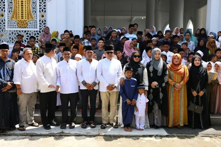 Kaul Haji Khalili untuk Pj Gubernur Aceh Bustami Hamzah