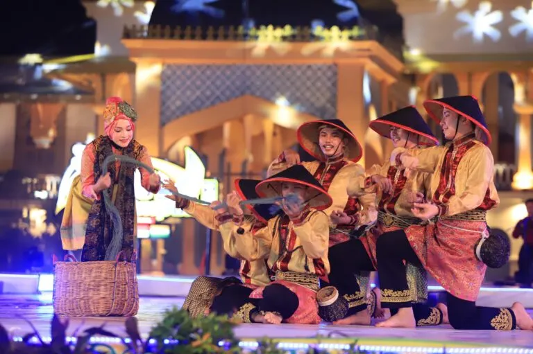 Pengunjung Gelar Melayu Serumpun Minati Wisata Aceh, Pulau Banyak-Dolpin Trip Jadi Favorit