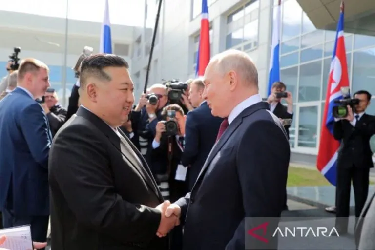 Setelah 24 tahun, Putin kembali kunjungi Korea Utara