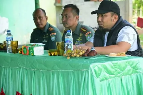 Pj Bupati Aceh Besar janjikan bantu pembangunan mesjid Lamteng dan Makoramil Pulo Aceh