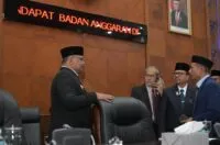 Bahas Nota Keuangan Tepat Waktu, Pj Gubernur Safrizal Apresiasi DPR Aceh