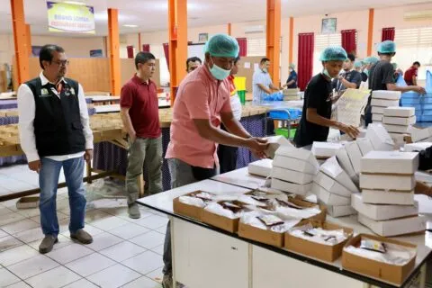 Makanan atlet PON 2024 kerap terlambat, Plh Sekda Aceh datangi pusat distribusi di SMKN Lhong Raya