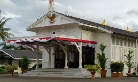 Meuligoe Gubernur Aceh, jejak kolonial diserambi mekkah, kini jadi situs wisata