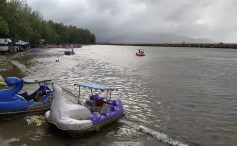 Wisata Pantai Ulee Lheue di Banda Aceh