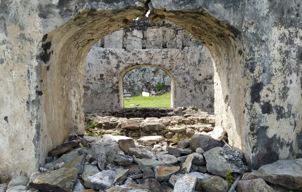 Indrapatra, benteng peninggalan kerajaan hindu di Aceh Besar, situs wisata sejarah abad lampau