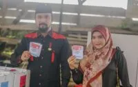 Calon Bupati Aceh Timur Iskandar Al-Farlaky Nyoblos di TPS Blangbitra