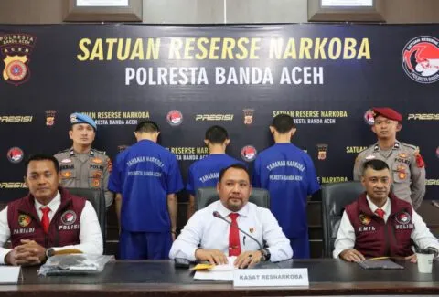 Polisi tangkap pengedar sabu di Gampong Lambhuk Banda Aceh, 19 paket sabu seberat 100 gram disita