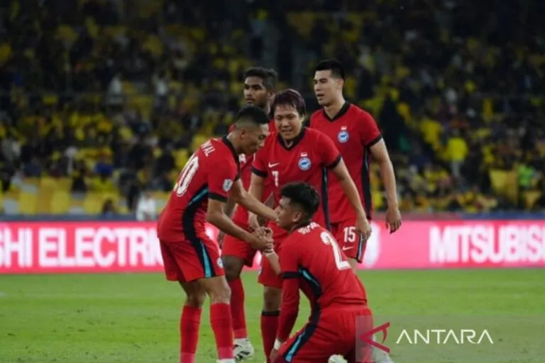 Piala AFF 2024, Vietnam petik kemenangan atas Singapura 0-2 