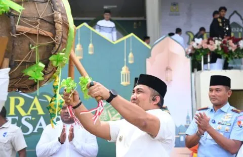 Pj Bupati Aceh Besar santuni 92 anak yatim pada acara kenduri Maulid di Jantho