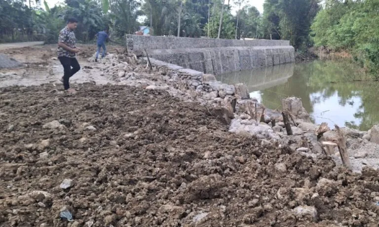 Jebolnya Tanggul Krueng Teupin Raya murni disebabkan force major berupa banjir