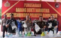 Polresta Banda Aceh Musnahkan 3,7 Kg Sabu