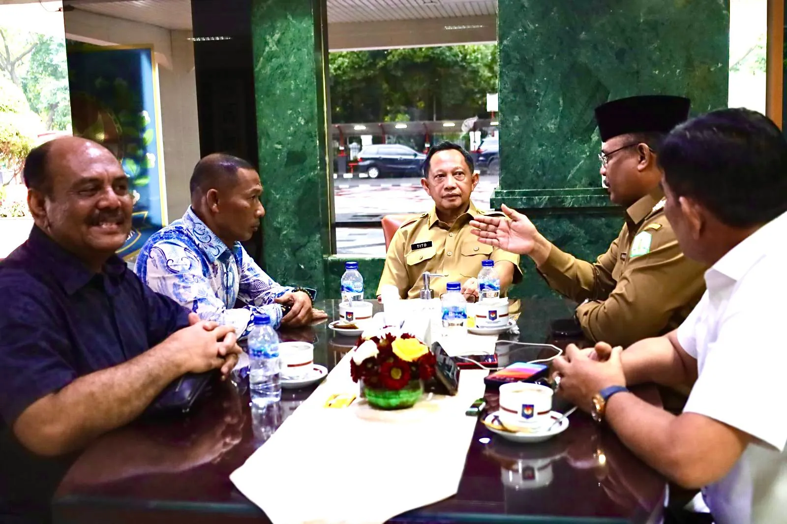 Temui Mendagri, Pj Safrizal: Pelantikan Gubernur dan Wakil Gubernur Aceh Tunggu Putusan Presiden