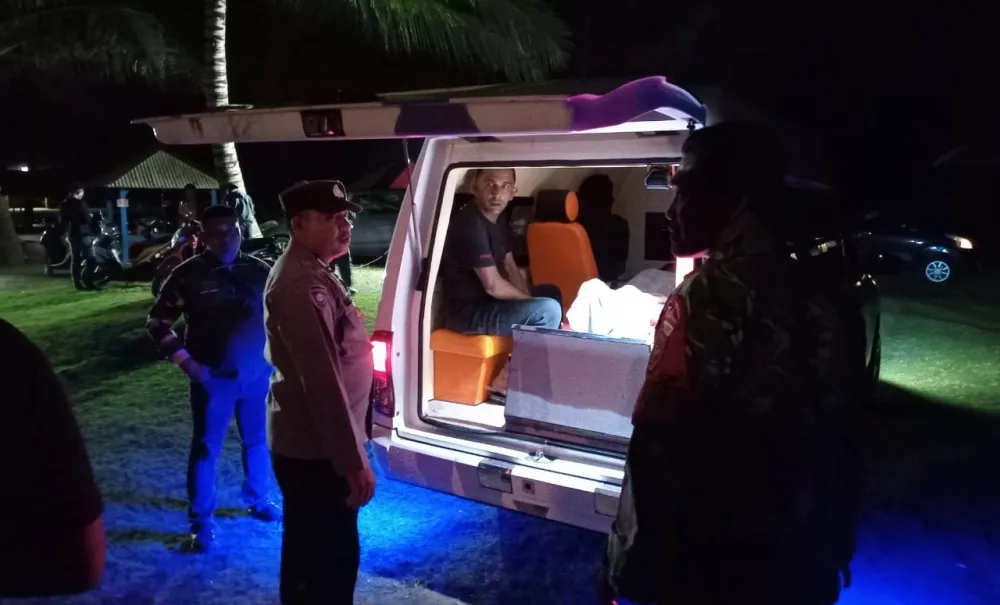 Usai pencarian lebih dari 24 jam, jasad pemuda Meunasah Papeun Aceh Besar yang tenggelam di Pantai Riting ditemukan