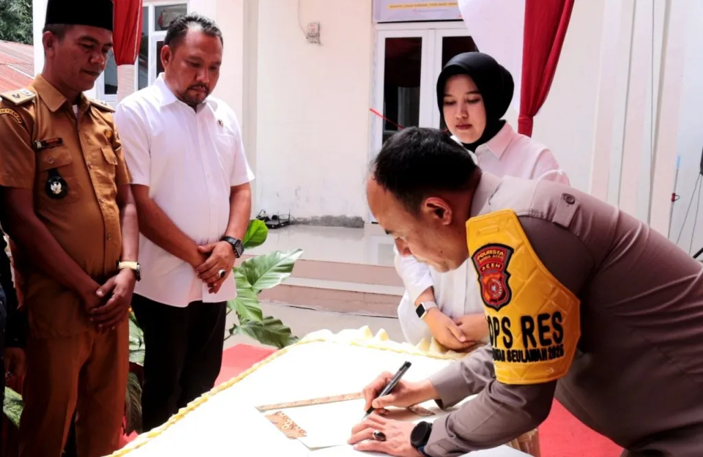 Polresta Banda Aceh tetapkan Lamkeunung sebagai Kampung Bebas Narkoba ke-25