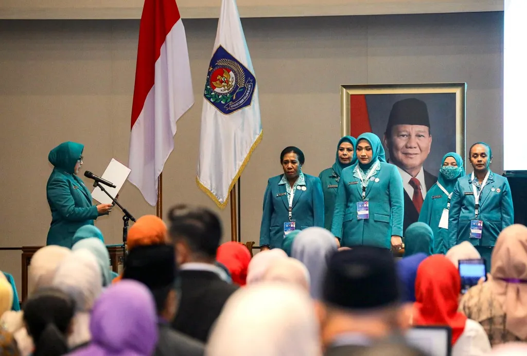 Tri Tito Karnavian lantik Marlina Usman sebagai Ketua TP PKK dan TP Posyandu Aceh