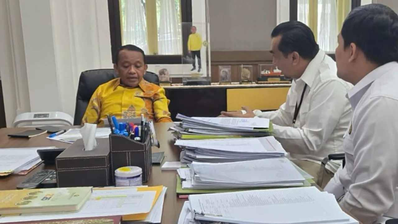 Temui Menteri ESDM RI, Kepal BPMA bahas percepatan alih kelola blok Rantau di Aceh Tamiang