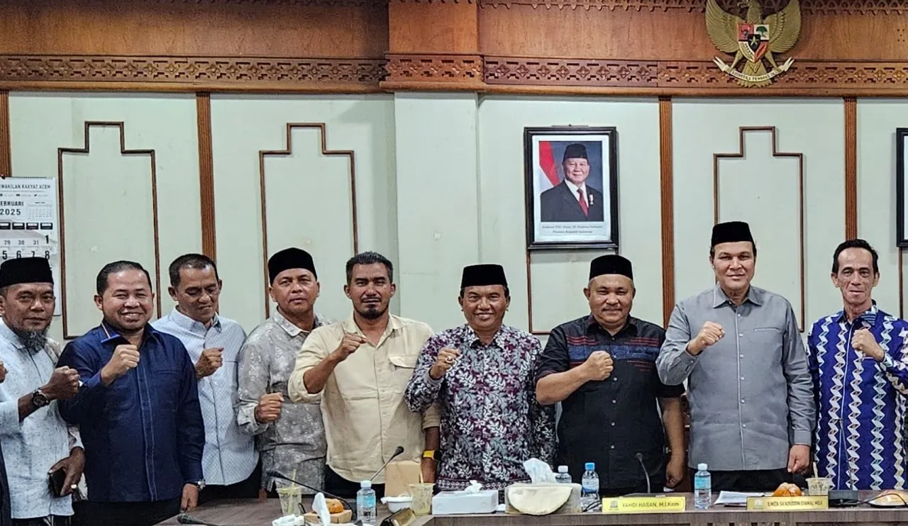 Komisi VII DPR Aceh Dukung Ingub Tentang Pelaksanaan Salat Berjamaah dan Mengaji