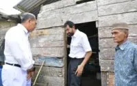 Di Simeulue, Mualem cek data warga penerima rumah layak huni Pemerintah Aceh
