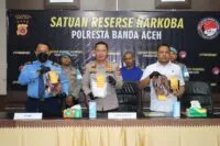 Hendak Terbangkan 900 Gram Sabu ke Jakarta, Dua Warga Bogor Tertangkap di Bandara SIM