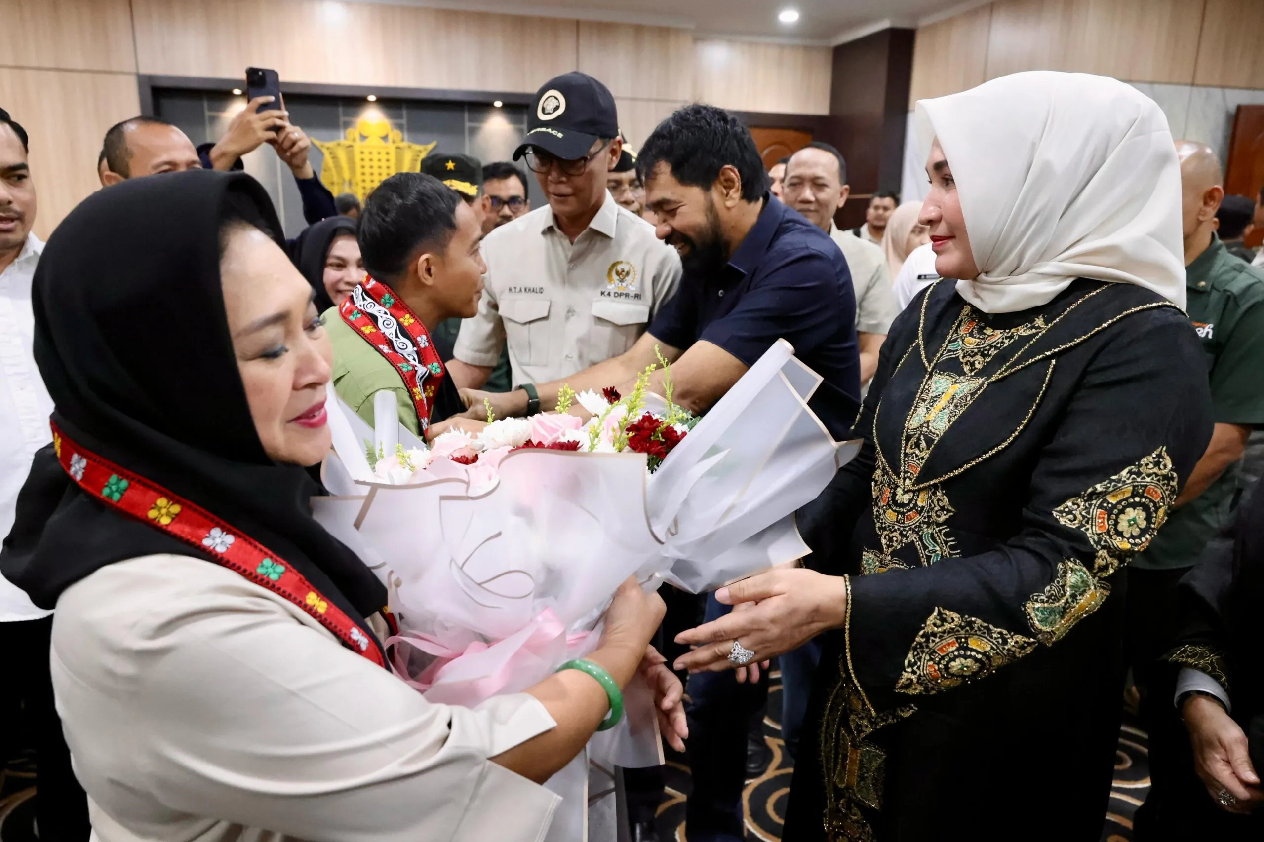 Mualem sambut kedatangan Menteri Kehutanan dan Rombongan Komisi IV DPR RI