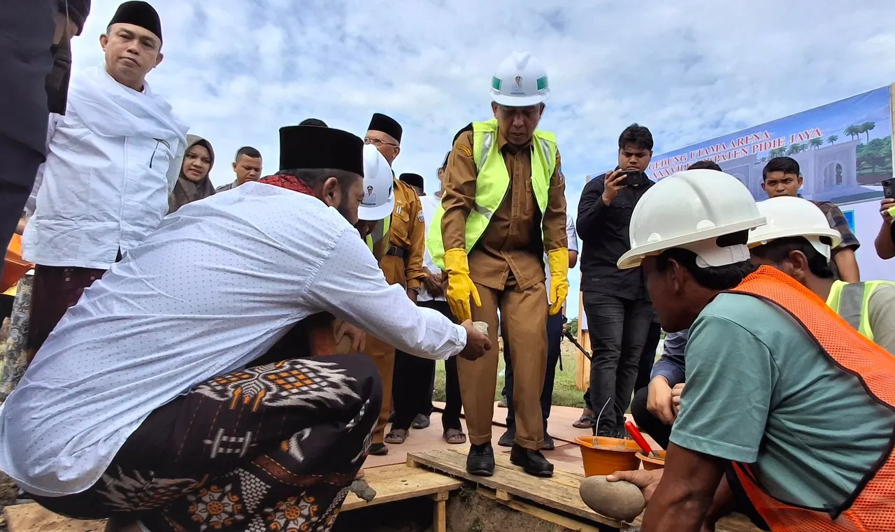 Peletakan batu pertama pembangunan gedung MTQ di Pidie Jaya, Bupati : Kita optimis rampung tepat waktu