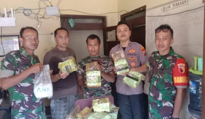 Anggota Koramil Masalembu Jawa Timur amankan 35 kilogram sabu