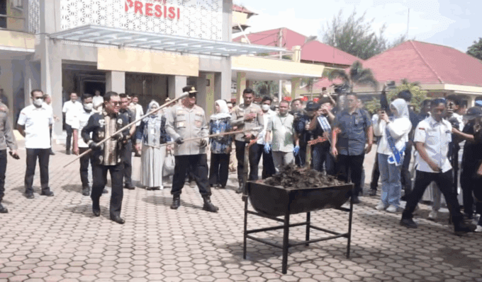 Polda Aceh musnahkan 108 kilogram sabu, 25 kilogram kokain dan 640 kilogram ganja