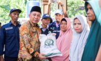22 ribu KK warga Pidie Jaya terima beras 20 kilogram dari pemerintah, diserahkan simbolis oleh Bupati Syibral Malasyi